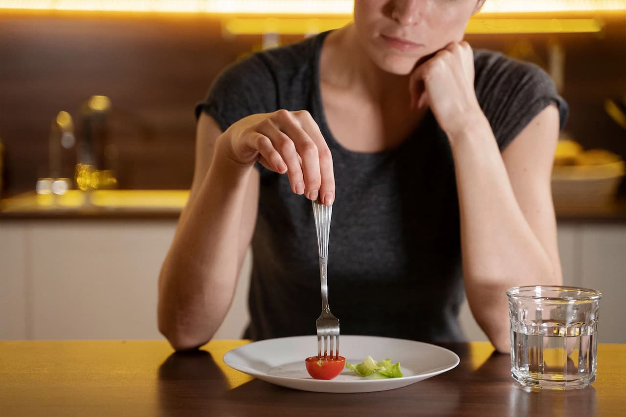 Factores-riesgo-trastornos-conducta-alimentaria-imq-canal-salud